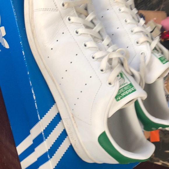 Shoes - Picture 3 of 6